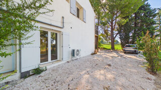 Vente Appartement appartement 3 pièces avec jardin privatif à aix-en-provence , quartier recherché de la souque Aix en provence
