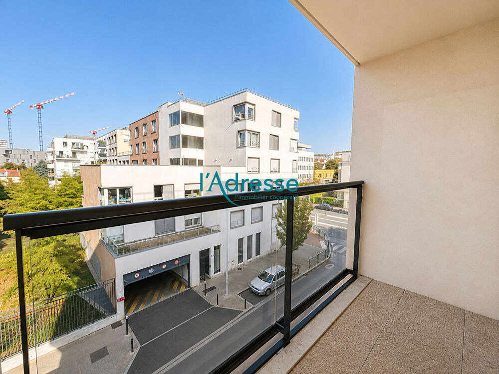 Location Appartement Appartement famillial proche place de la boule/ Centre ville Nanterre