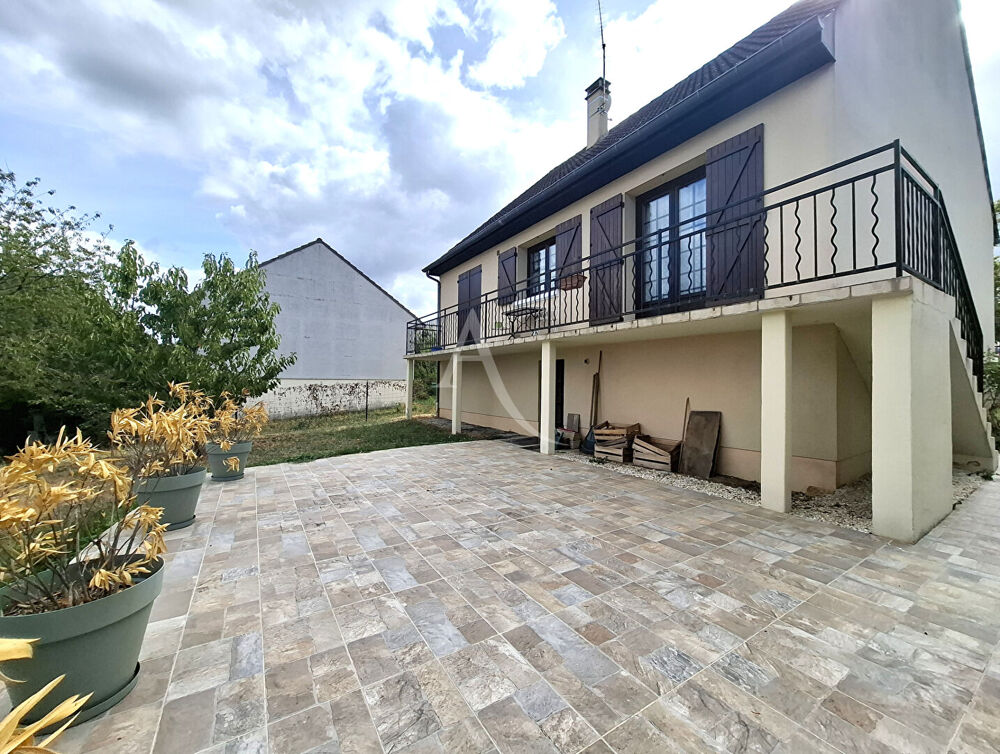 PAVILLON INDEPENDANT AVEC JARDIN 1036 m2