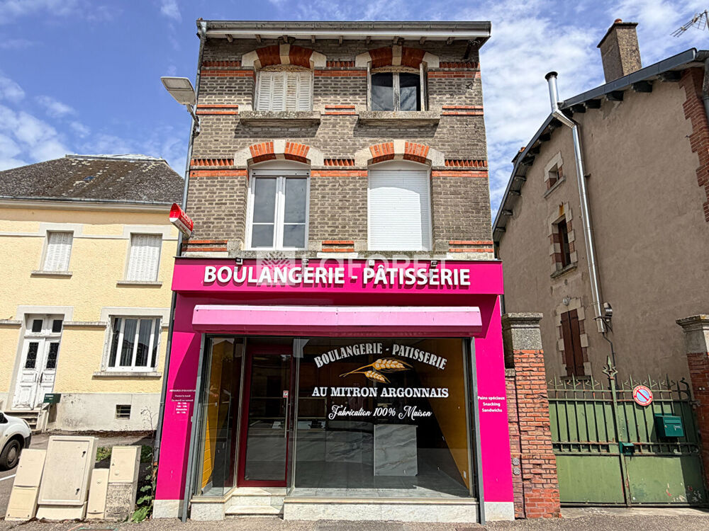 VARENNES-EN-ARGONNE - Immeuble 171 m²