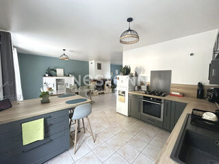  Maison à vendre 6 pièces 136 m²