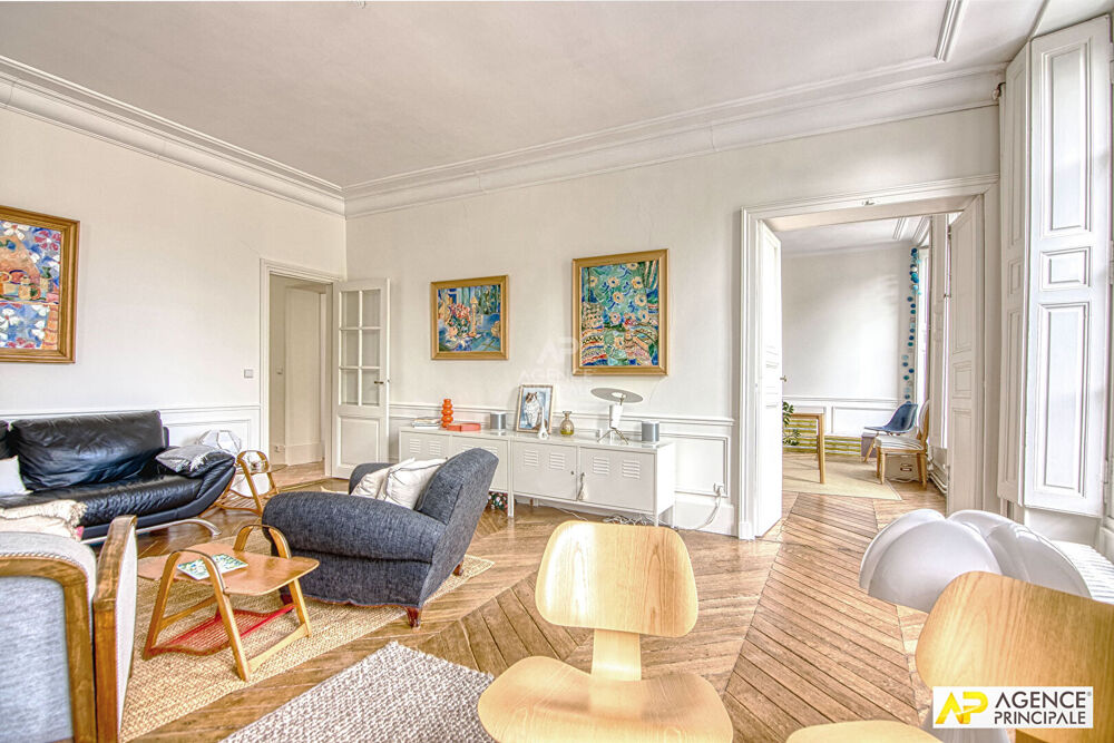 Vente Appartement Versailles Notre-Dame Parc Appartement 5 pièces 130.56 m² carrez situé au 1er étage + caves Versailles