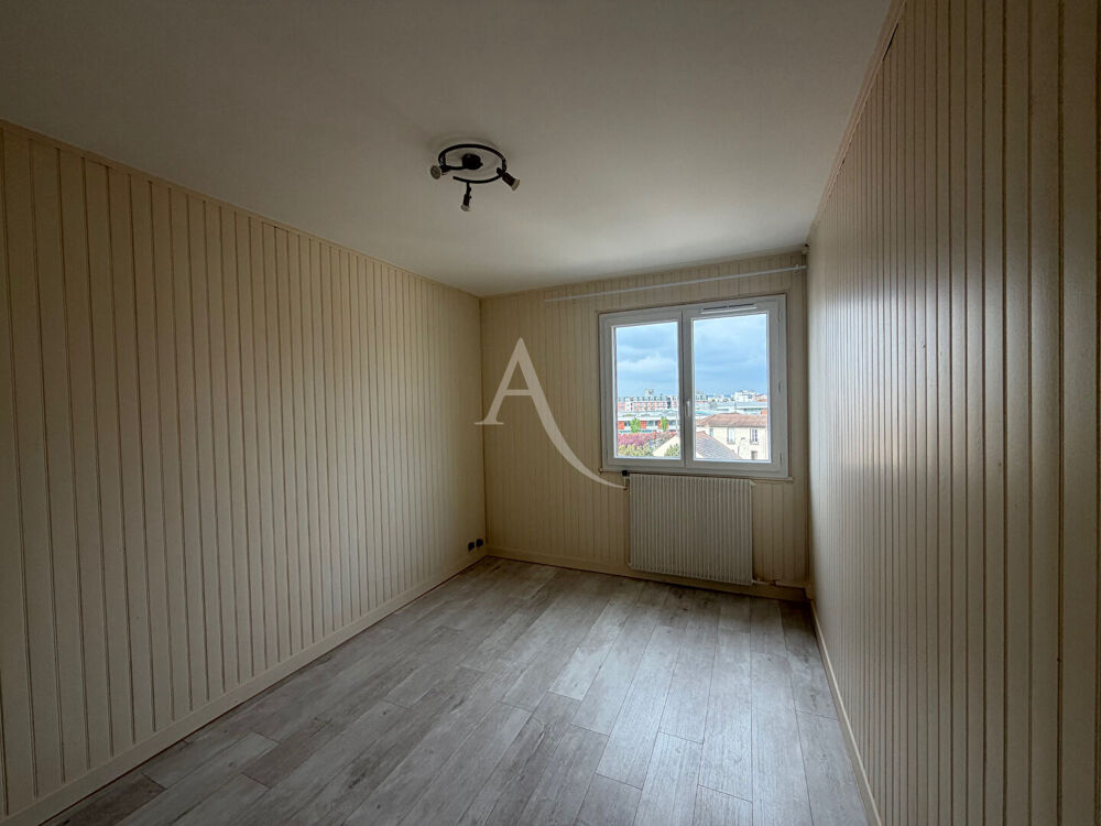 Appartement Drancy 3 pièce(s) 70.12 m2