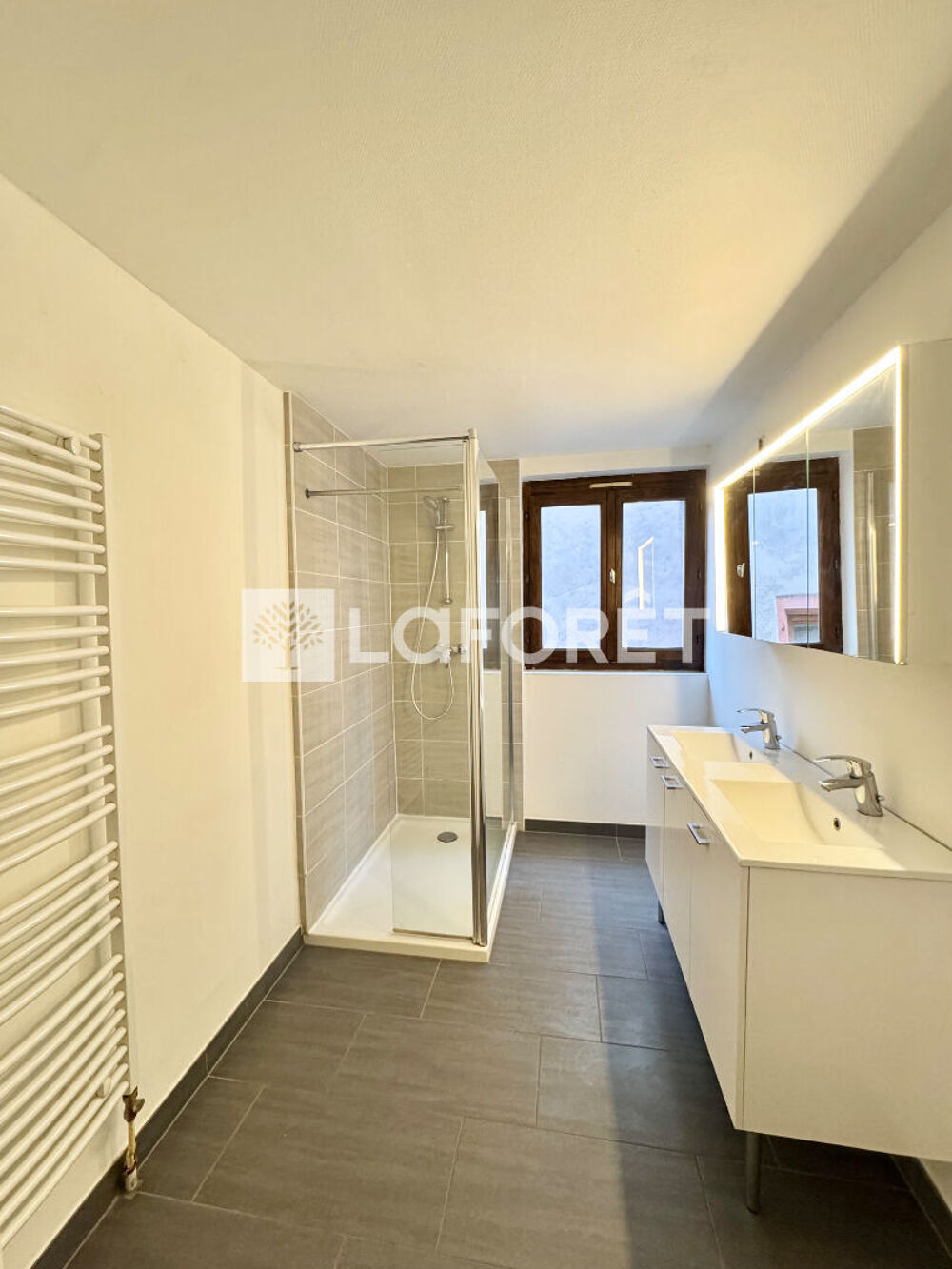 Appartement Strasbourg 4 pièce(s) 121.40 m2