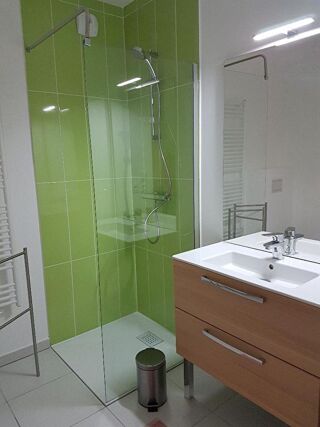  Appartement à louer 2 pièces 43 m²
