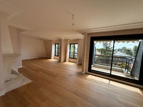   Appartement  5 pièce(s) 125 m2 - ASCENSEUR - DERNIER ETAGE Appartement - 5 pièce(s) - 114 m²