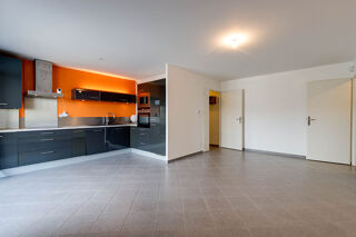  Appartement � vendre 3 pi�ces 65 m�