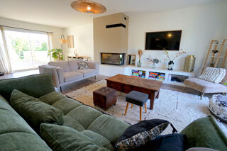  Maison � vendre 9 pi�ces 238 m�