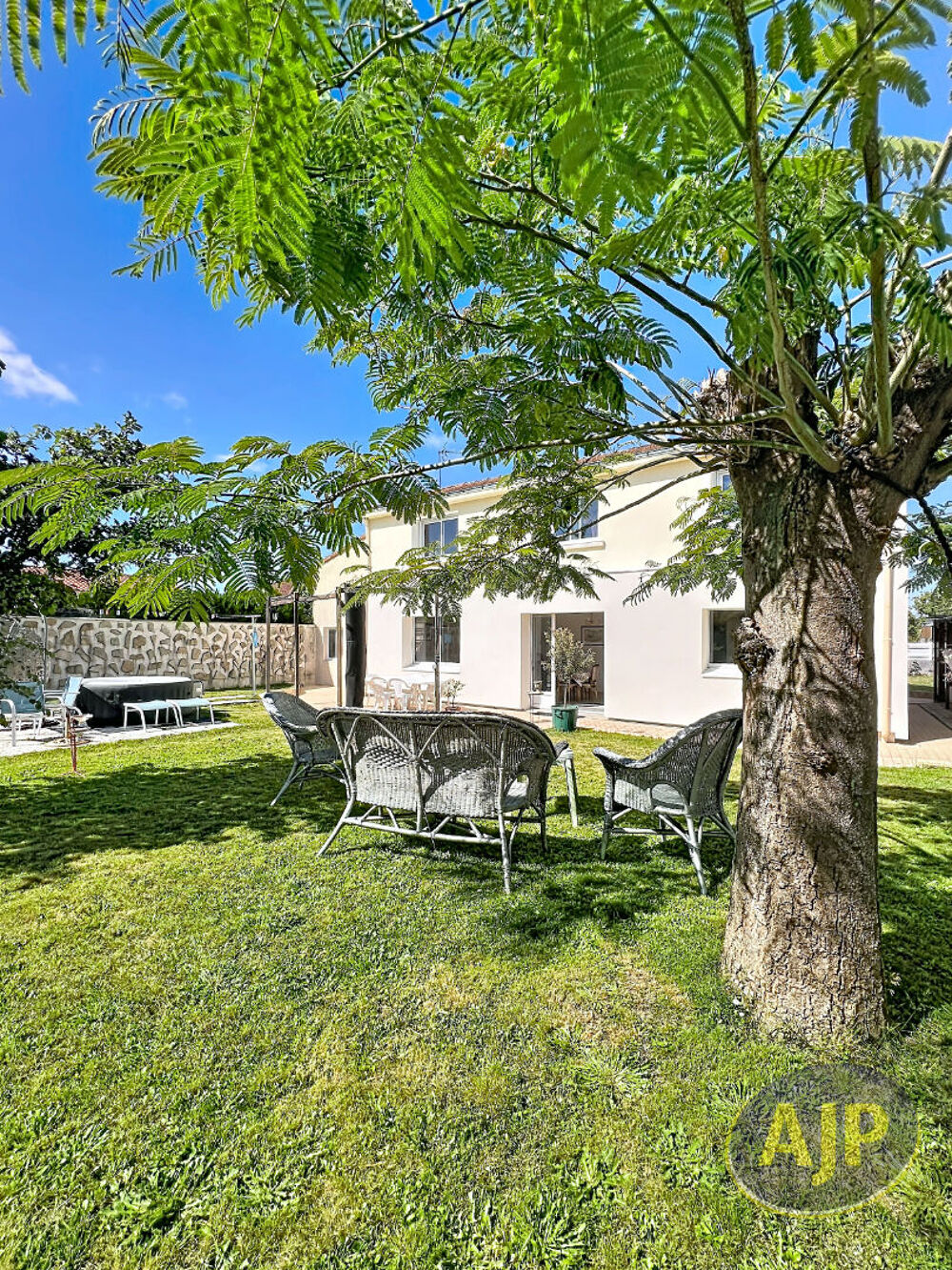 Vente Maison Maison Rezé  Chêne Creux Spacieuse maison familiale de 172 m² Reze