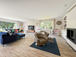  Maison � vendre 8 pi�ces 310 m�