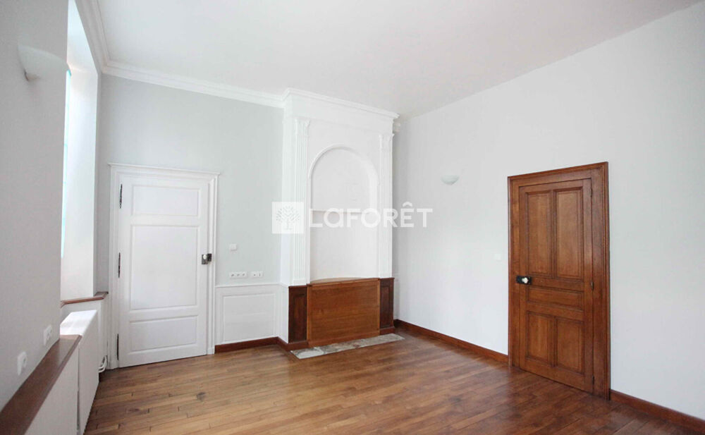 Location Appartement Appartement Neufchateau 5 pièce(s) 164.56 m2 Neufchateau