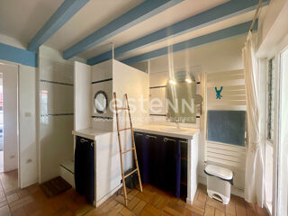  Maison  vendre 5 pices 1 m