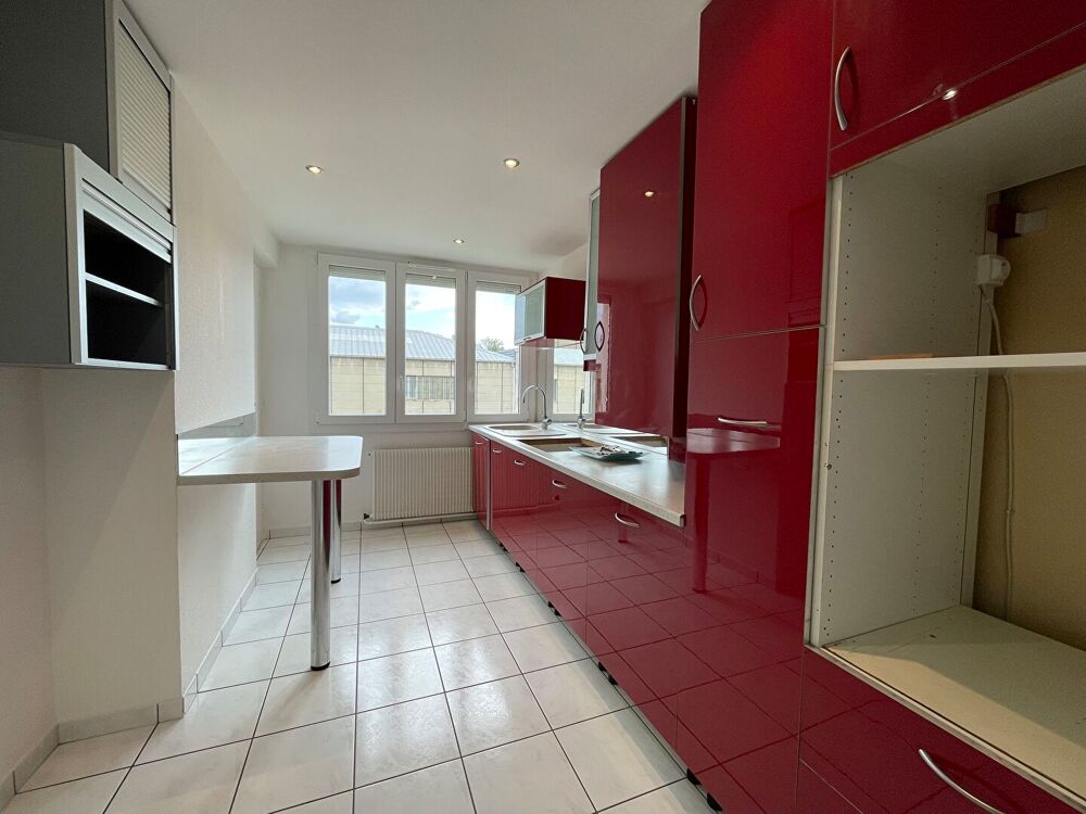 T3 bis de 73 m² avec balcon + garage