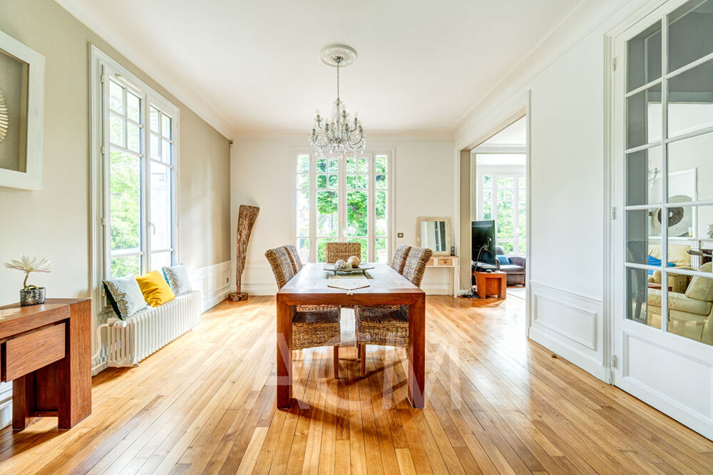Maison Maisons Laffitte 8 pièce(s) 230 m2 - Triangle d'or
