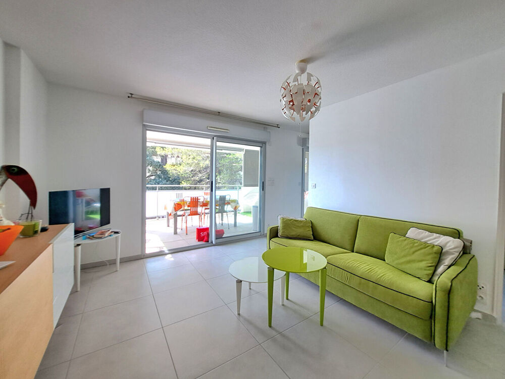 Vente Appartement Boulouris Appartemnt 53 m²  au calme , 3 pièces, plage à pied Saint raphael