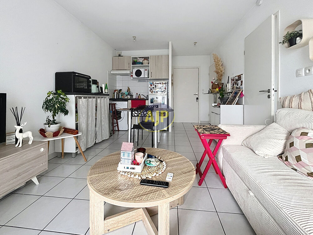 Vente Appartement T2 bon état général Merignac