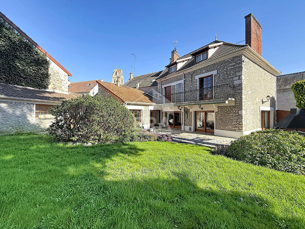 Maison à vendre à Etampes 9 pièce(s) 280m²