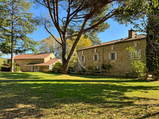  Maison � vendre 15 + pi�ces 600 m�