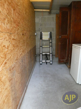  Appartement à louer 2 pièces 35 m²