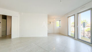  Appartement à louer 3 pièces 69 m²