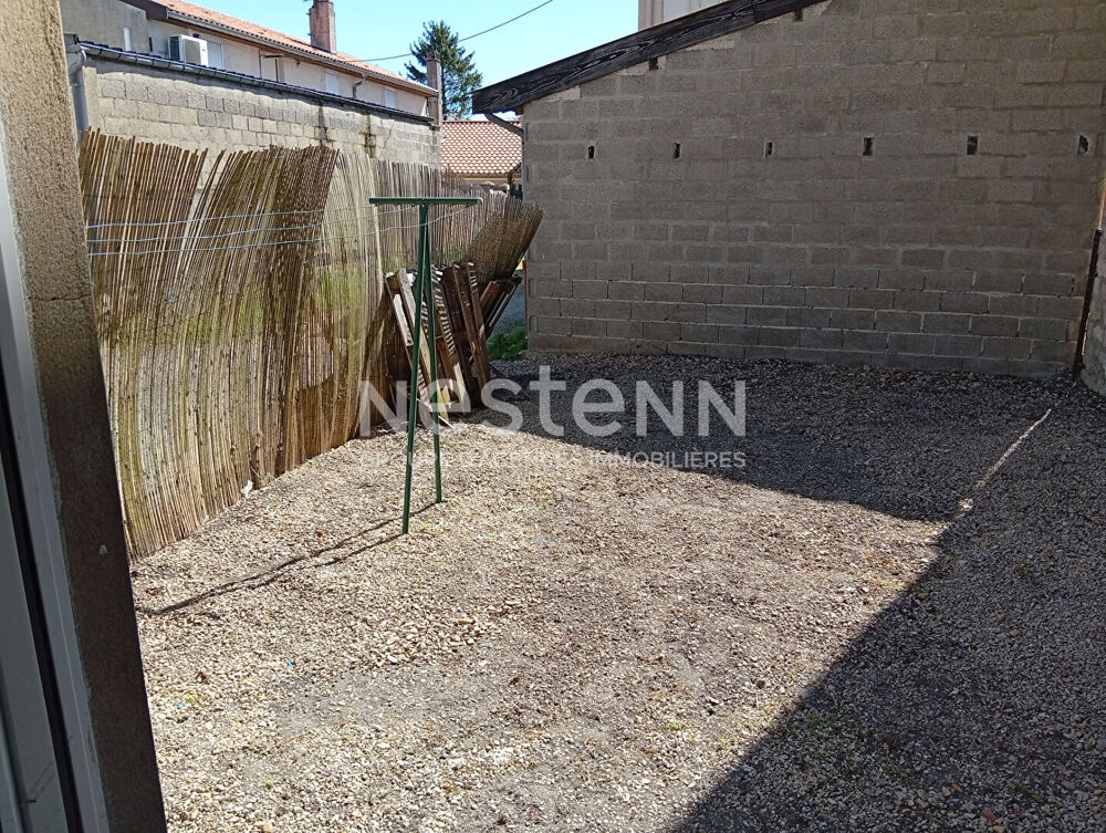 Vente Maison REVIGNY-SUR-ORNAIN maison  de ville de 92 m² de type F4 avec cour et cave. Revigny sur ornain
