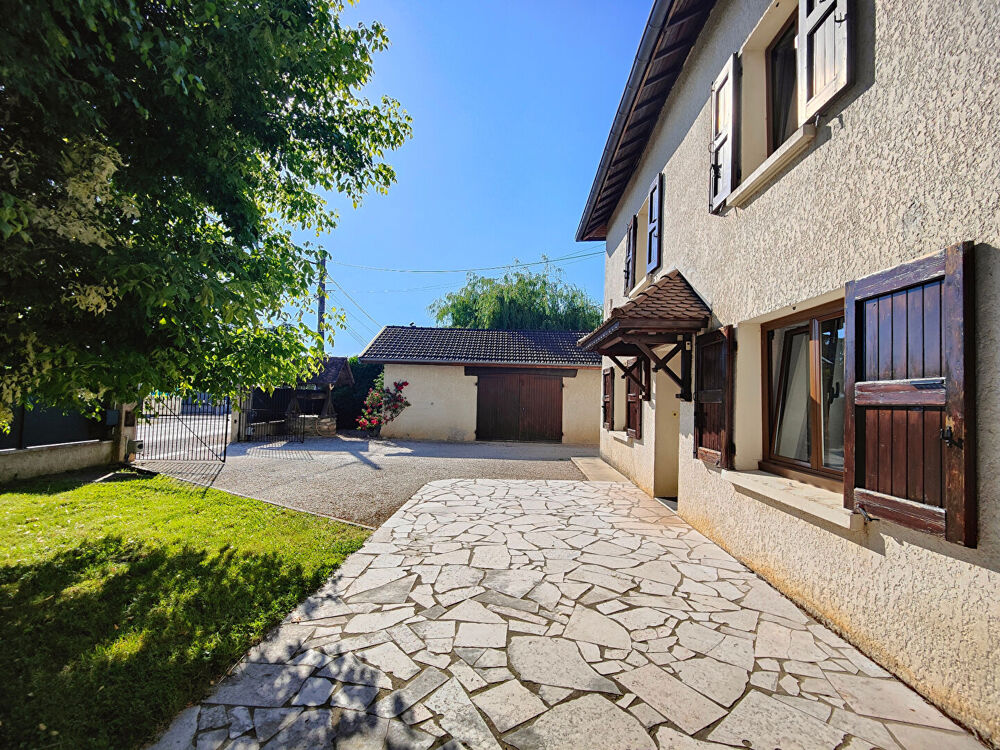 Maison dauphinoise - 141m² - Corbelin