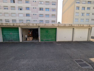  Parking / Garage � vendre 13 m�