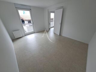  Appartement à louer 2 pièces 39 m²