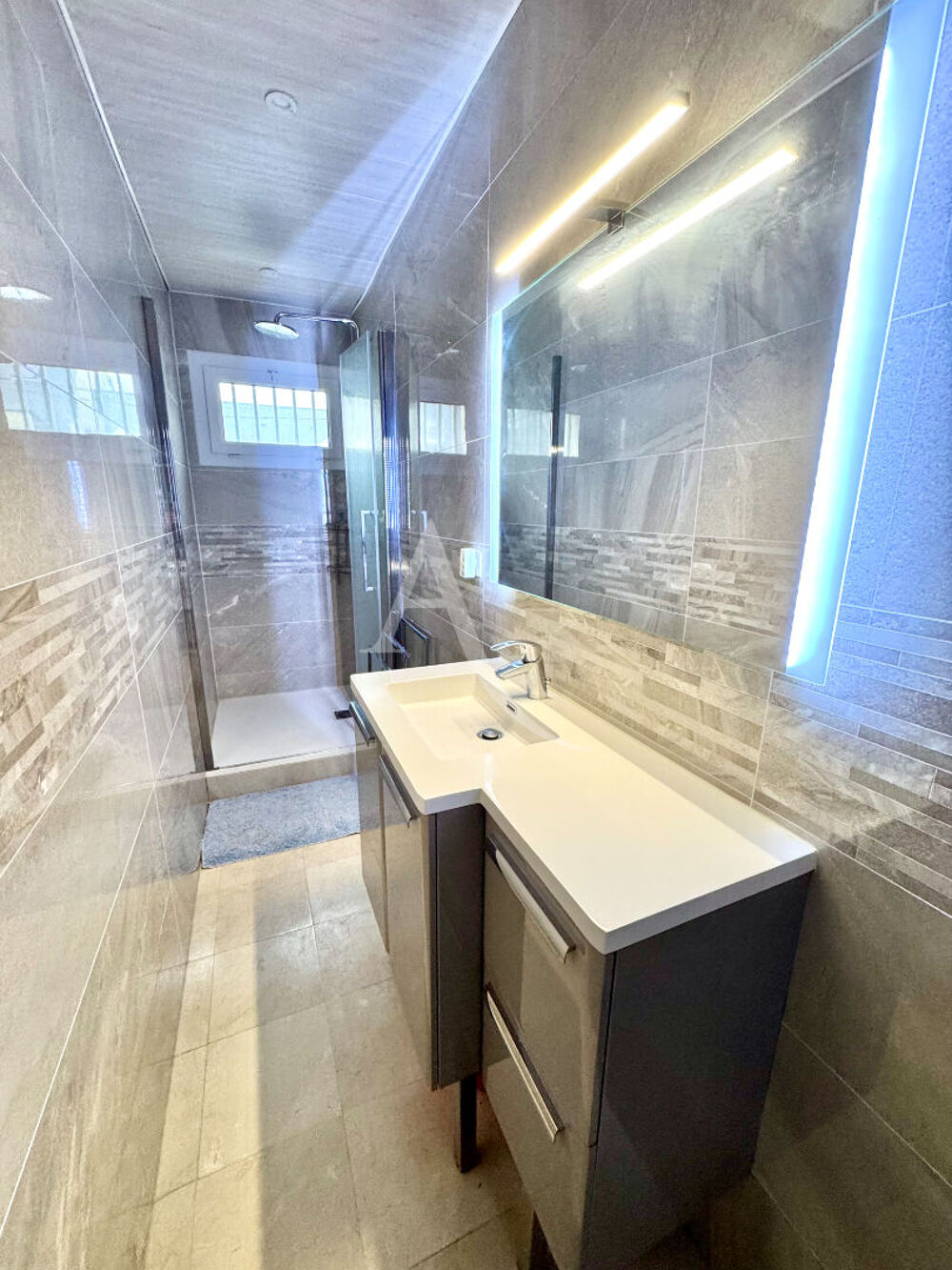 Vente Maison MAISON 5 CHAMBRES AVEC JARDIN ET GARAGE Le mans