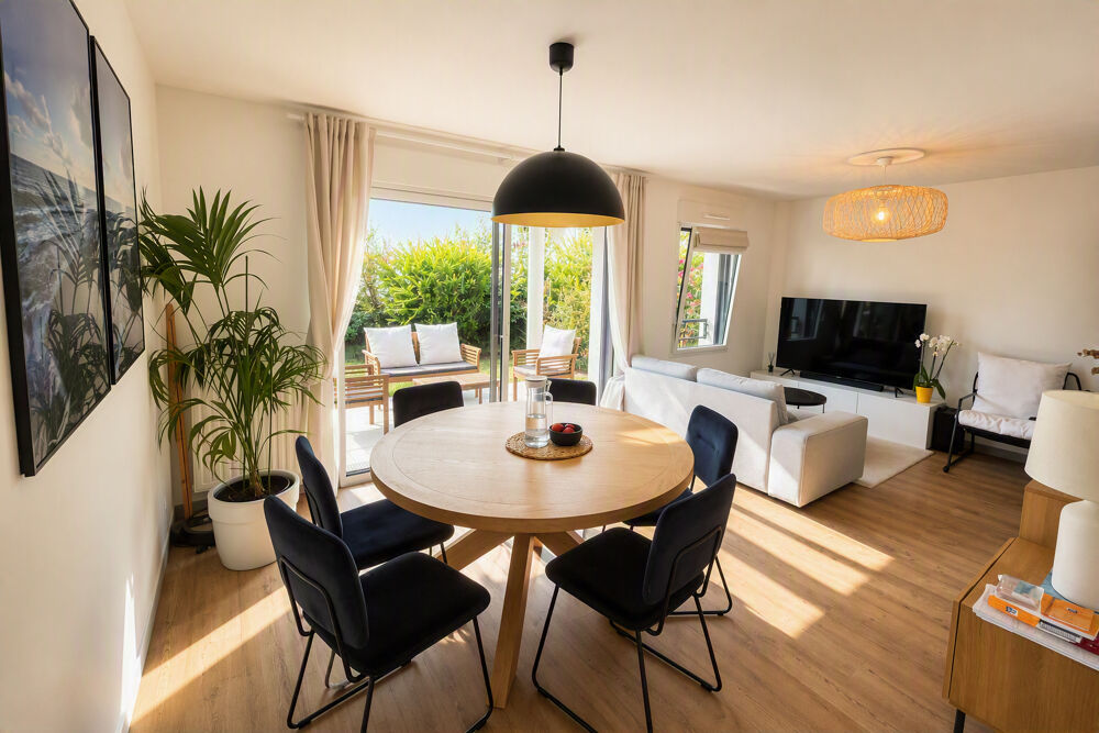 Fouesnant, bourg à pied, très bel appartement T2 avec terrasse.
