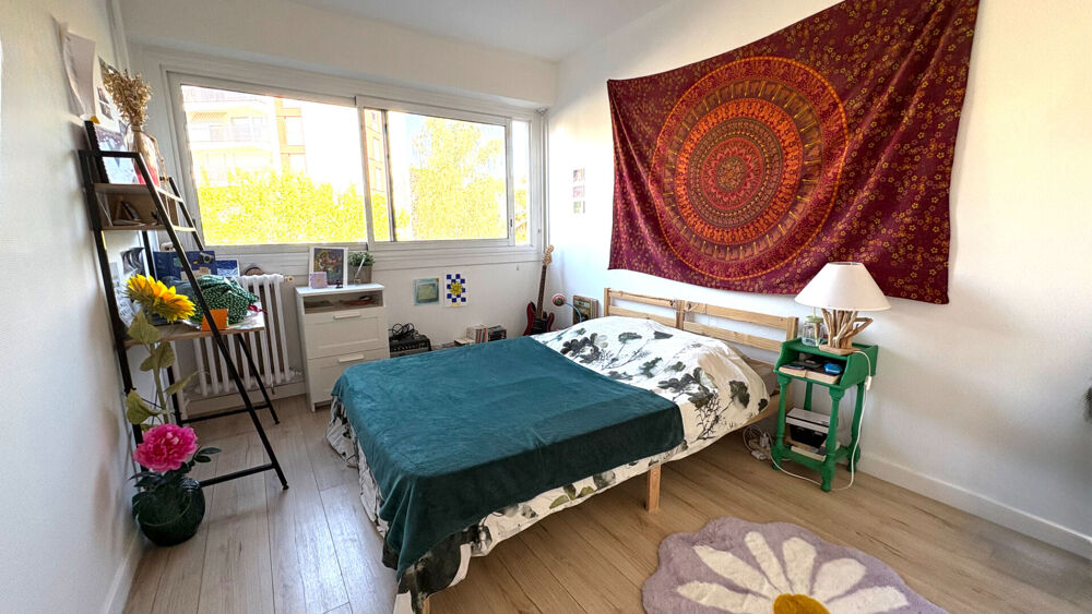 Vente Appartement Appartement  4 pièce(s) 69.63 m2, stationnement , ascenseur, balcon Angers