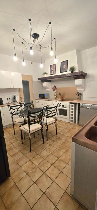  Maison à vendre 11 pièces 231 m²