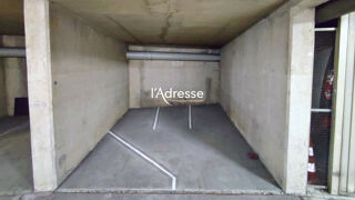  Parking / Garage  vendre 