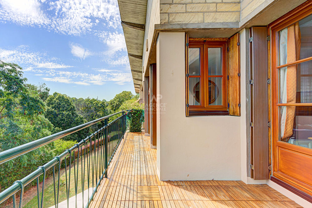 Appartement 4 pièces 71 m² · à Saint Germain en Laye · 71 m² · 420 000 €