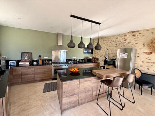  Maison � vendre 8 pi�ces 250 m�