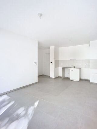  Appartement � louer 3 pi�ces 52 m�