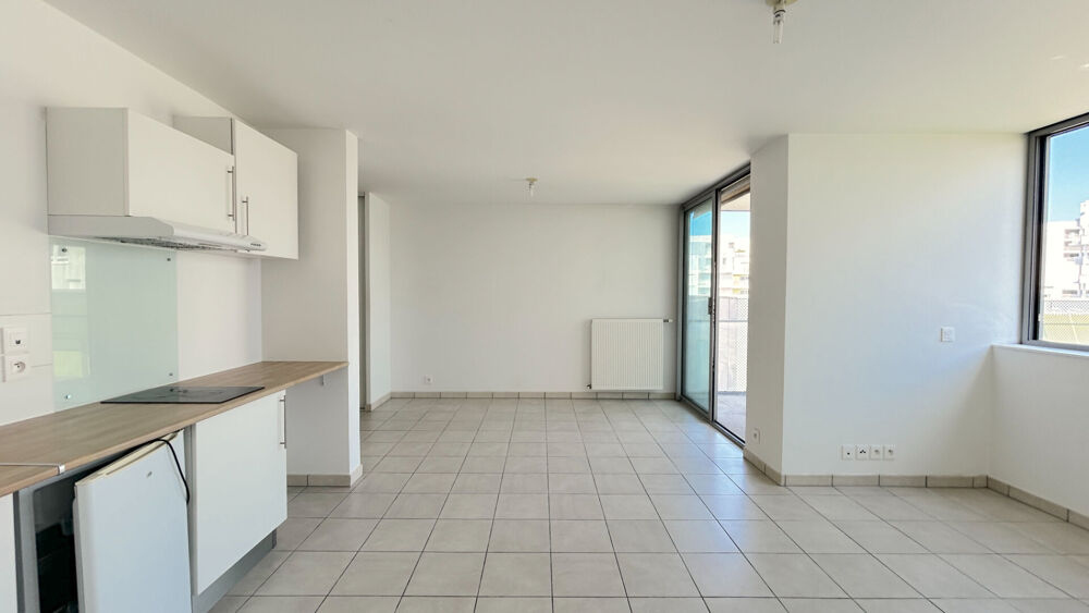 Appartement T2 avec balcon et parking à vendre ? Bordeaux secteur Lac / Ginko
