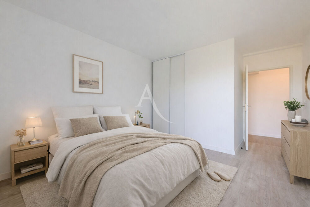 APPARTEMENT T4 79.26m² DERNIER ETAGE AVEC BALCON ET PK