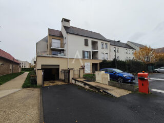  Parking / Garage � louer 