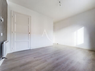  Appartement à louer 2 pièces 49 m²