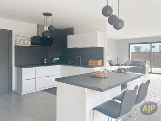  Maison à vendre 6 pièces 134 m²