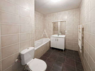  Appartement à louer 1 pièce 30 m²