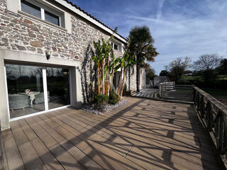  Villa � vendre 7 pi�ces 