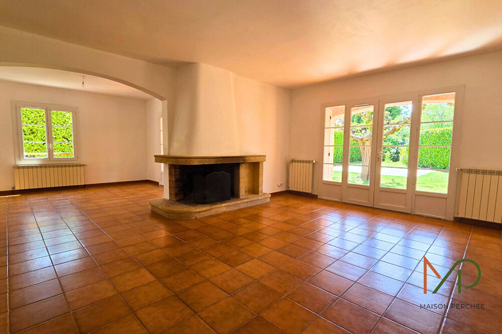 Maison Draguignan 5 pièce(s) 165 m2