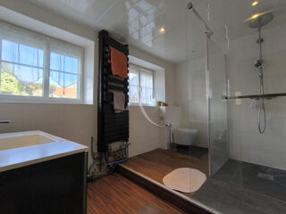  Maison � vendre 9 pi�ces 333 m�