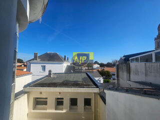  Immeuble à vendre 143 m²
