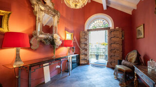  Maison � vendre 8 pi�ces 338 m�