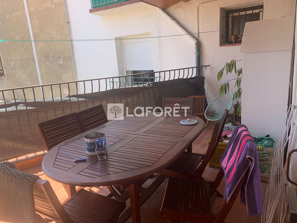Vente Maison Maison Banyuls Dels Aspres 6 pièce(s) 150 m2 divisée en 2 appartements Banyuls dels aspres