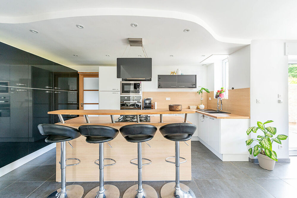 Coup de coeur Maison familiale 153 m² avec extension moderne et grande luminosité