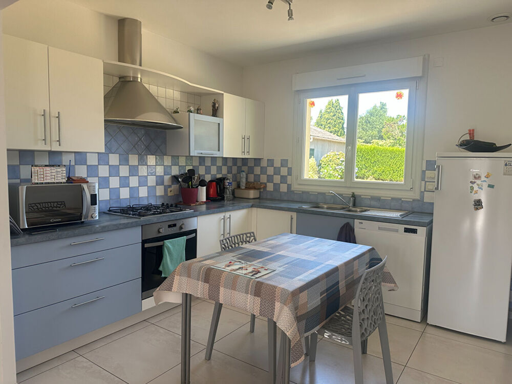 Vente Maison Proche bourg 96 m2 hab, 3 chb, plain pieds sur sous sol. 1000 m² de terrain. Pas de travaux. Caden
